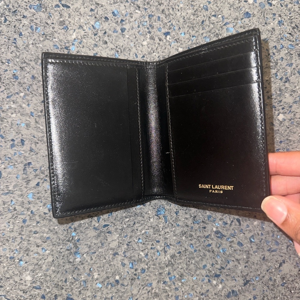 Saint Laurent Black Leather Card & Key Holder with Gold YSL Emblem - Picture 6 of 8